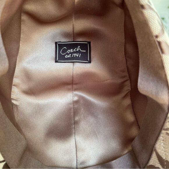 Coach Vintage Signature Karee Newsboy Cap Hat Khaki Doe F80908 Size Small Coach Vintage Signature Karee Newsboy Cap Hat Khaki Doe  main image 4
